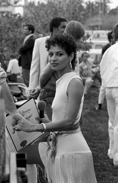 Debbie allen lesbian