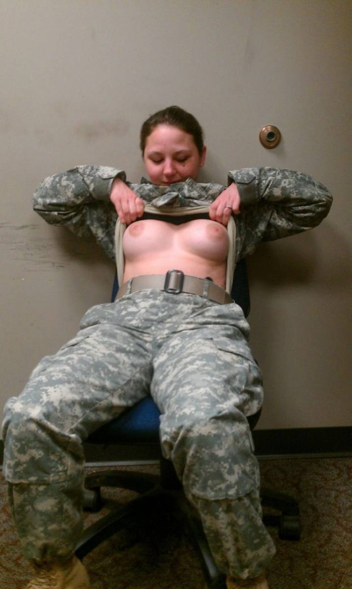 Free nude women military photos