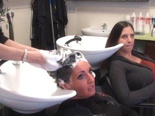 Girls shampoo salon