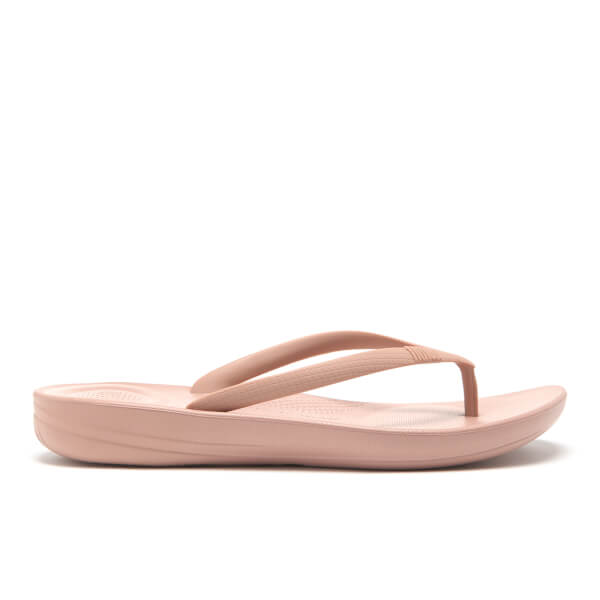 Pocky reccomend Naked flip flops women