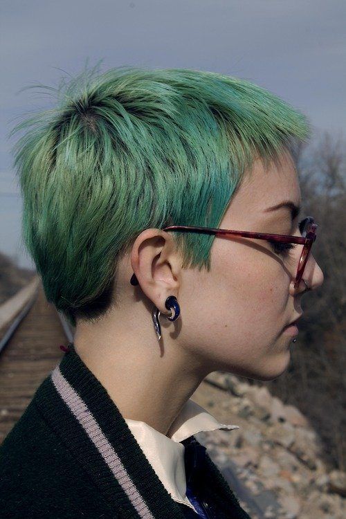 Claws reccomend Photos of teen short hairstyles