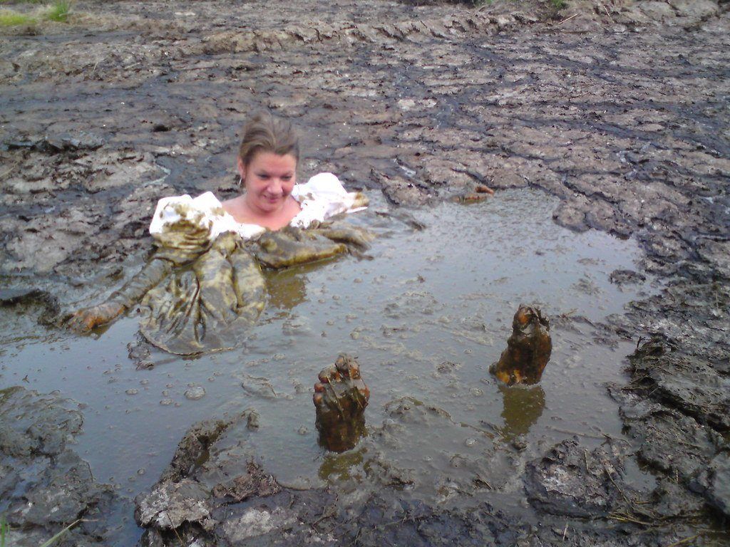 Monsoon reccomend Teens in manure porn