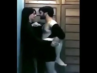 Pakistani slut fuck 8 guys her mouth