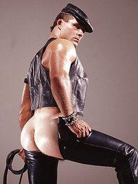 Gay leather butts pics
