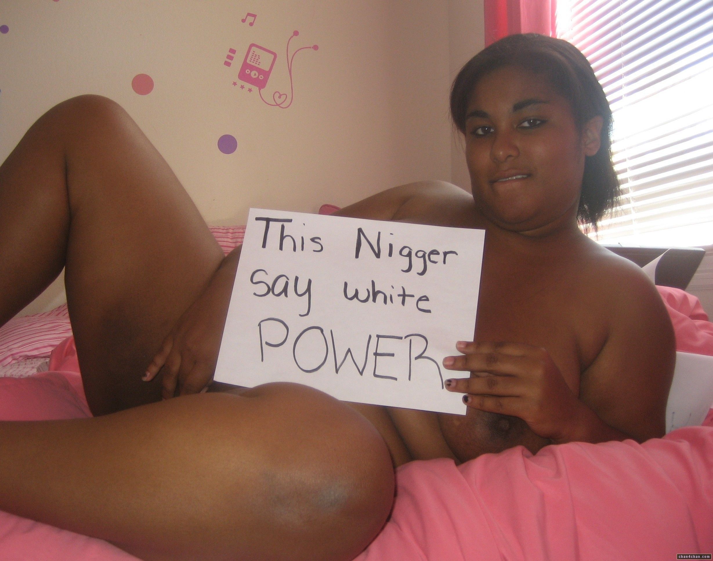 Ezzie reccomend naked black nigger girl