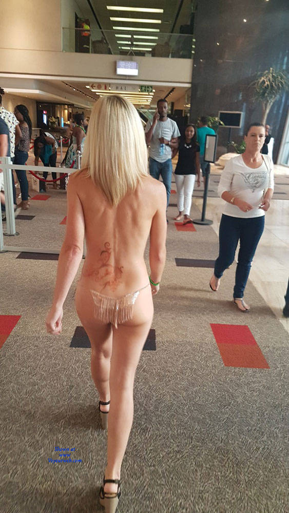 Nude photos in Johannesburg teens Yahoo is